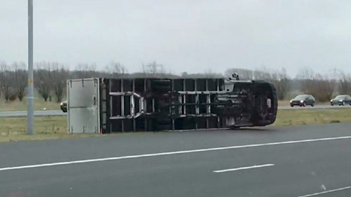 Bão lớn đổ vào châu Âu, ít nhất 8 người đã thiệt mạng